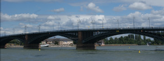 Rheinbrücke Mainz